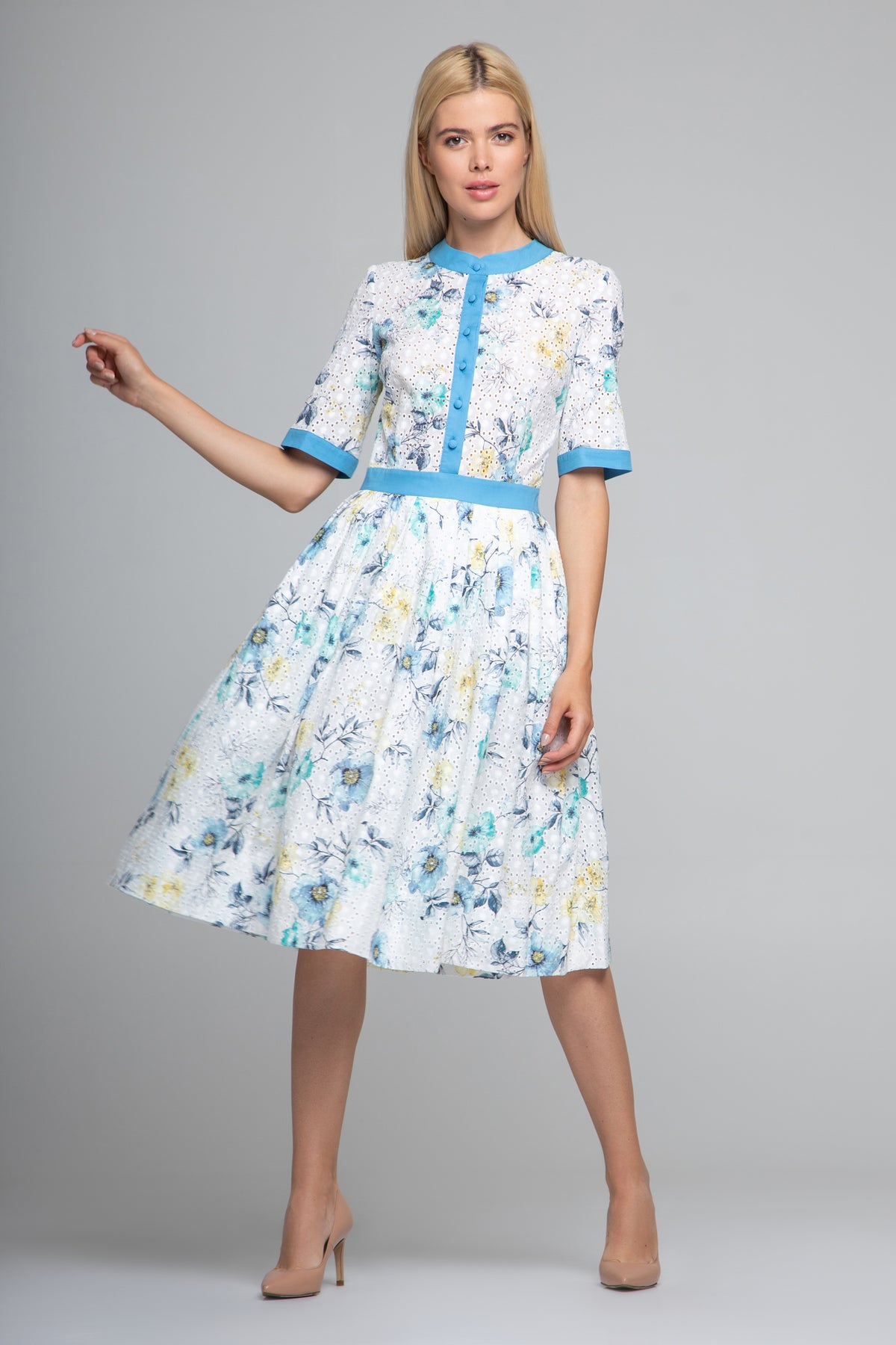 Floral Print Broderie Anglaise Midi Dress in Blue