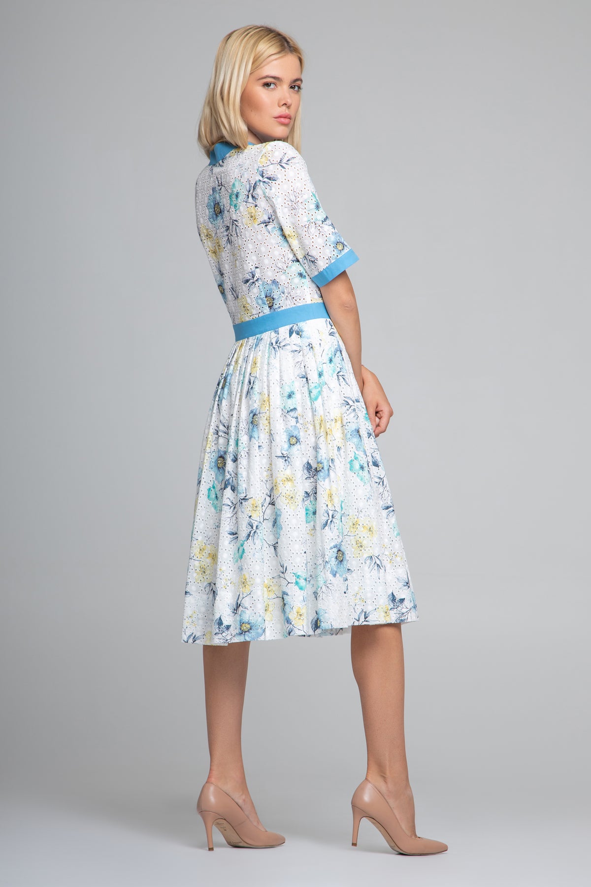 Floral Print Broderie Anglaise Midi Dress in Blue