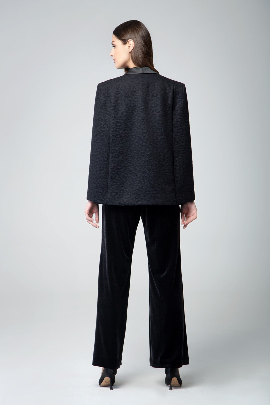 Wool tuxedo-style cape with animal jacquard pattern