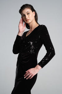 Sequined velvet dress with v-neckline and draped detail