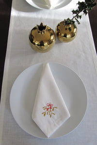 Set of 6 Embroidered Linen Napkins – 3 x Holly, 3 x Mistletoe