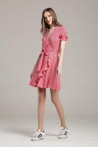 Ruffled wrap dress with short sleeves in red print