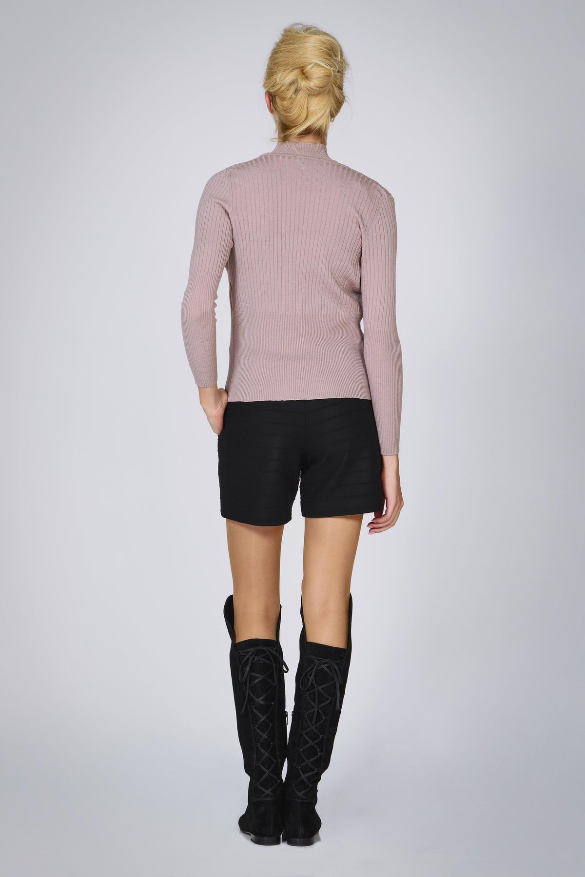 Powder pink wool cardigan and sleeveless top