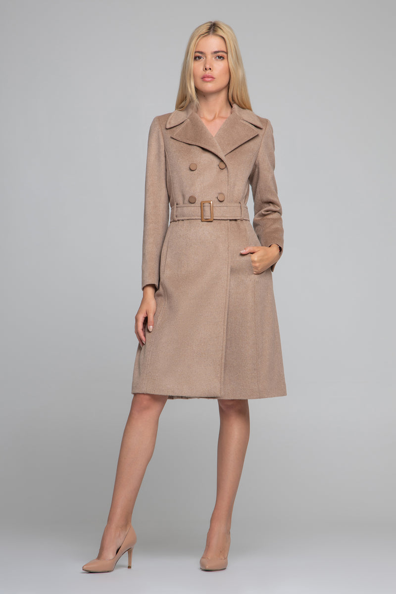 Camel wool and cashmere blend coat with double-breasted silhouette and pleated back