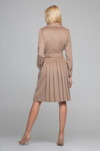 Camel wool and cashmere blend coat with double-breasted silhouette and pleated back