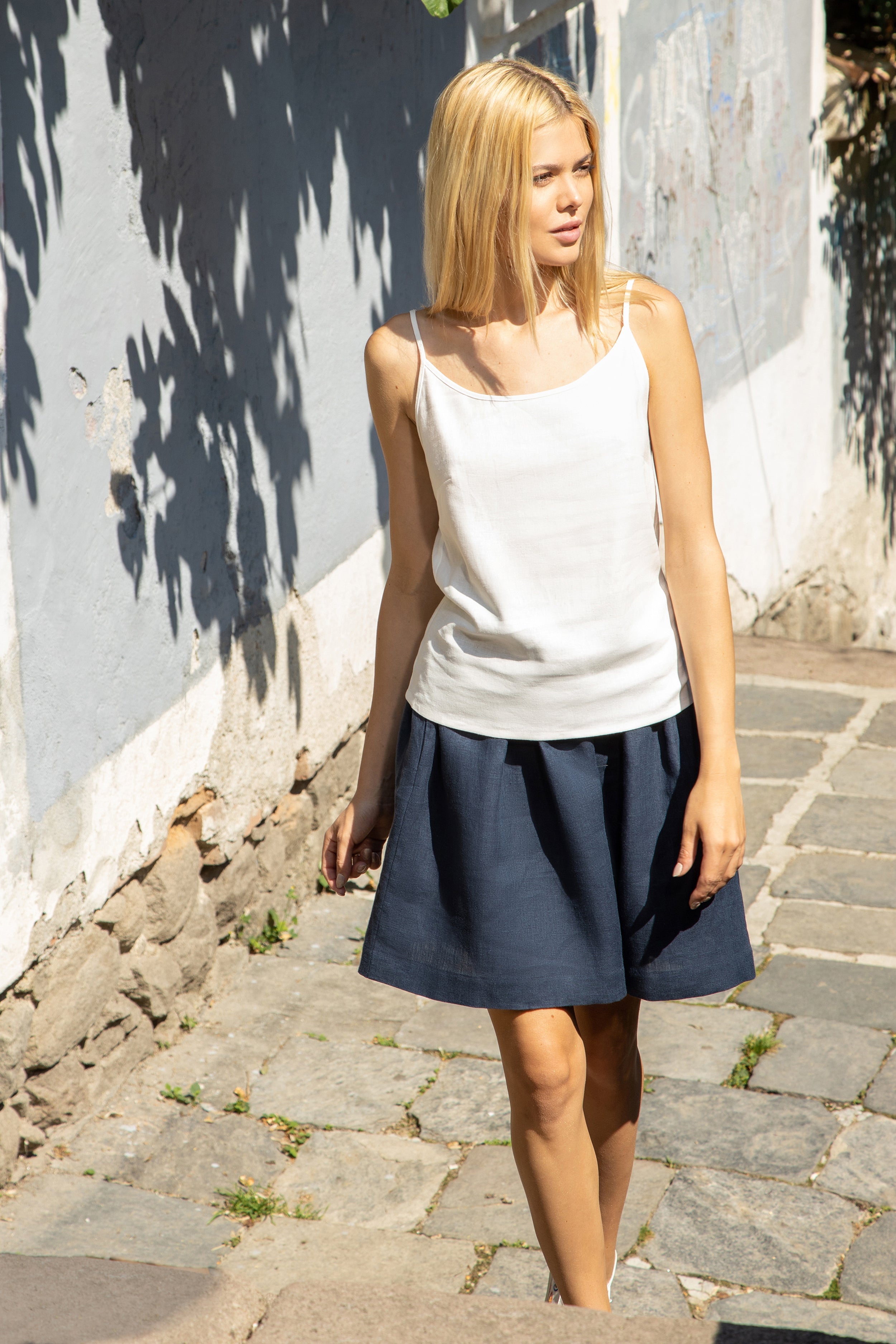 Corfu floaty short linen skirt
