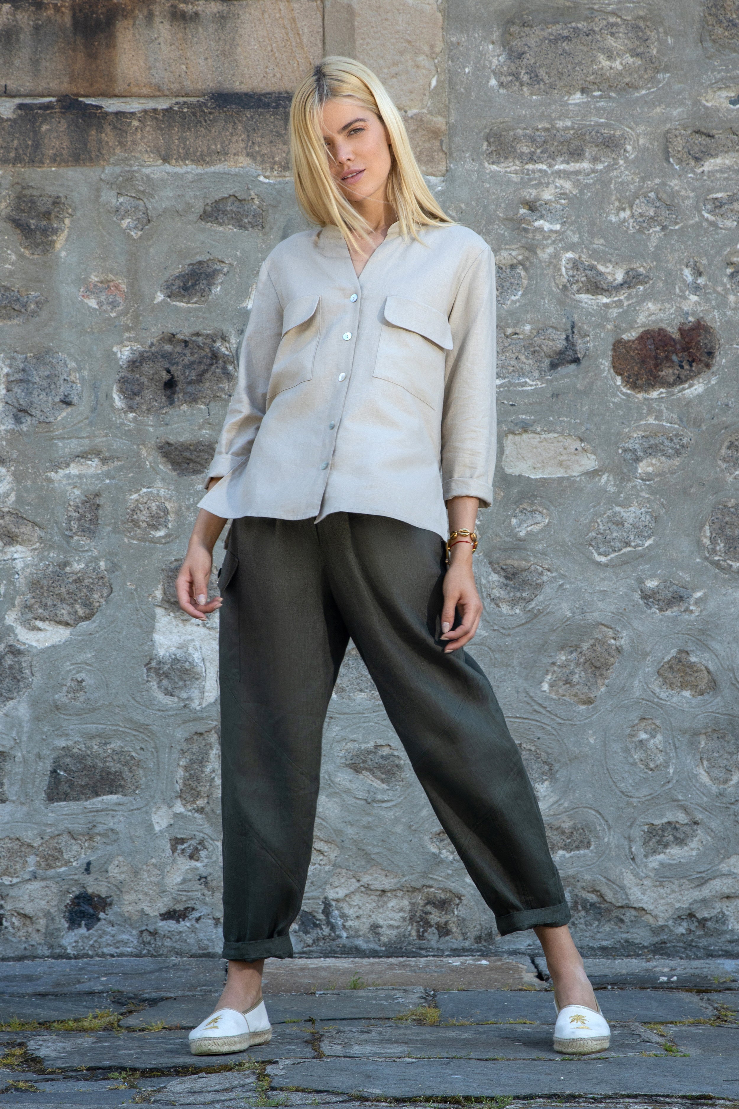 Valletta linen shirt with flap pockets
