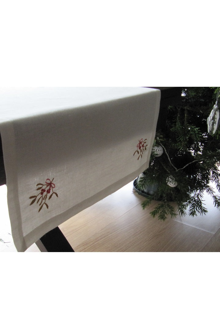 Linen Table Runner – Mistletoe