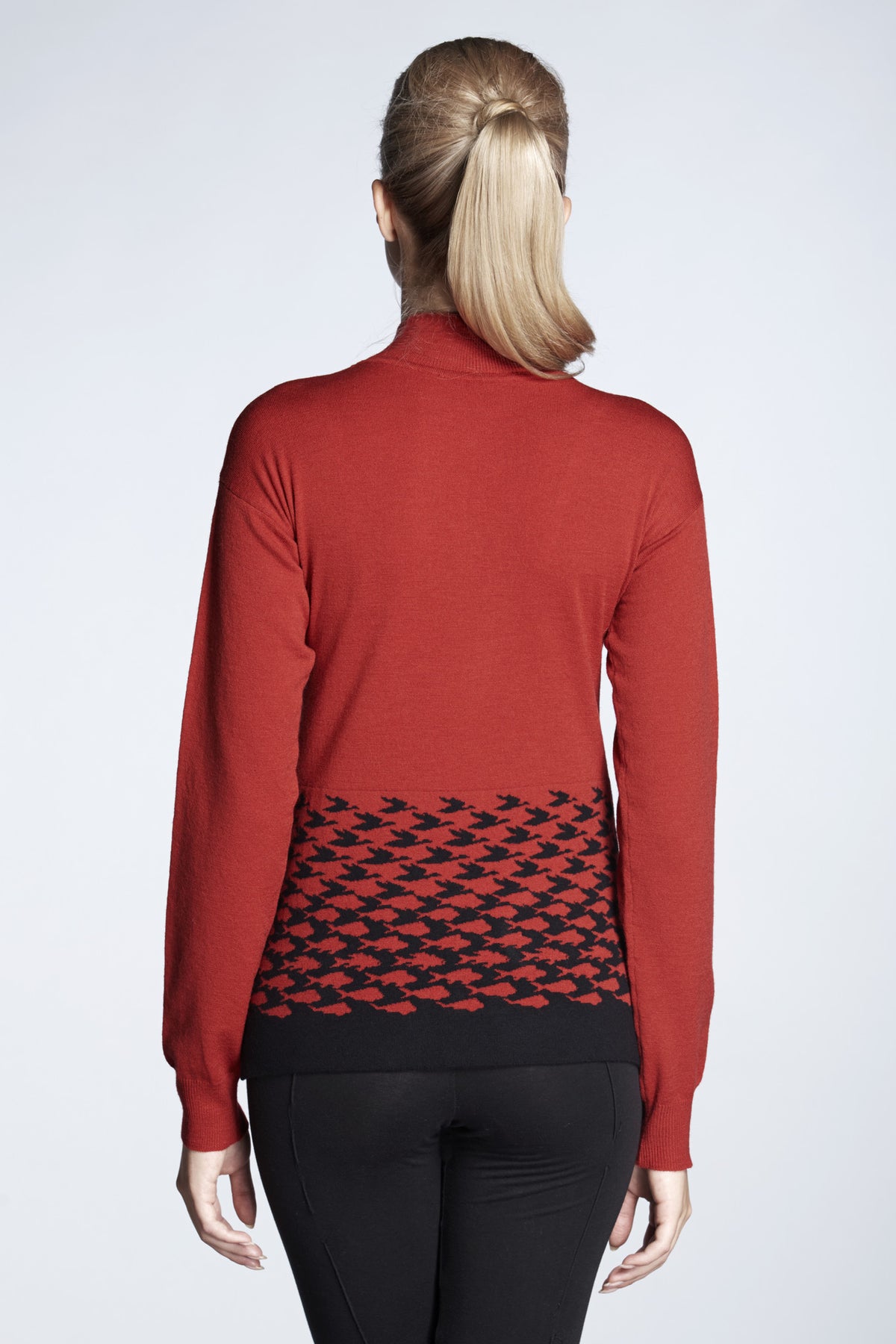 Red merino wool-blend turtle neck sweater