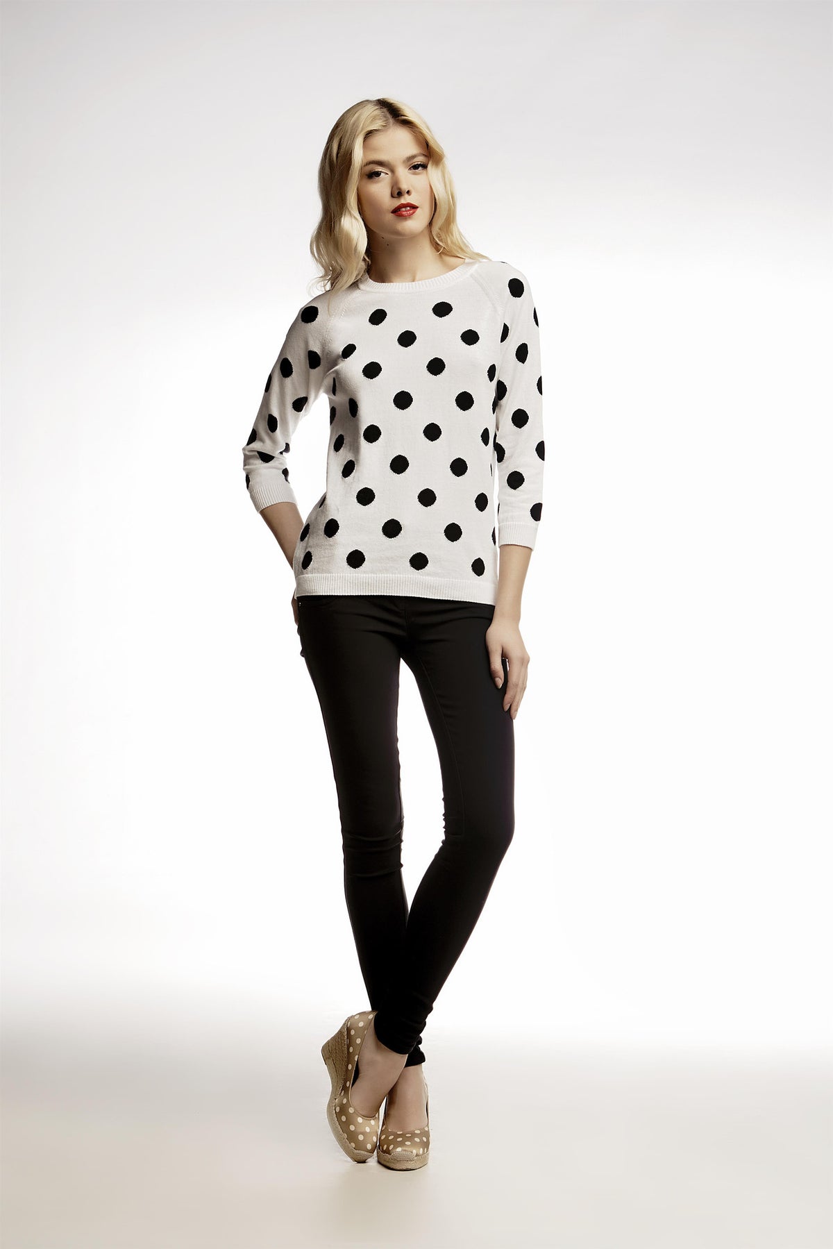 Polka dot-intarsia knitted jumper