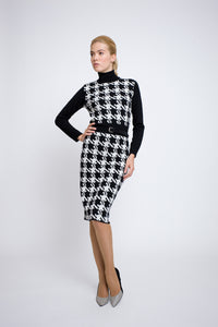 Houndstooth merino wool knitted dress