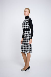 Houndstooth merino wool knitted dress