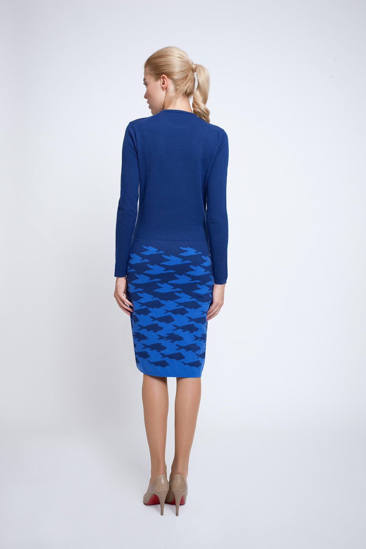 Two-tone blue jacquard knitted dress